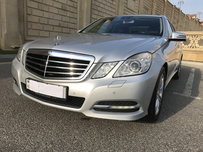 Mercedes E 220 d 2011, 234,500 km - 2.2 л - Bakı