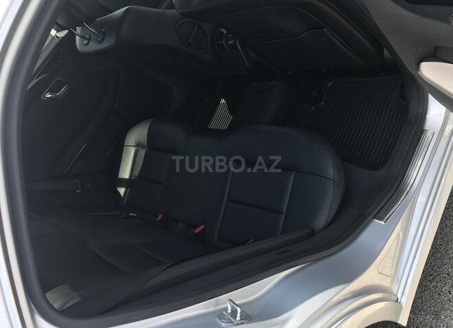 Mercedes E 220 d 2011, 234,500 km - 2.2 л - Bakı