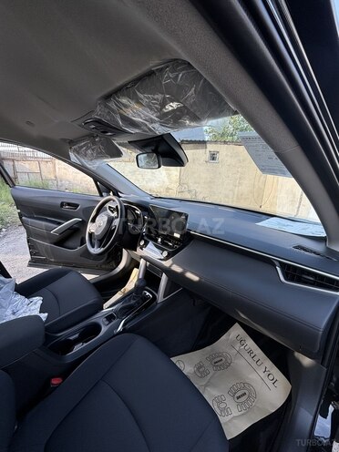 Toyota Corolla Cross 2024, 0 km - 2.0 л - Bakı