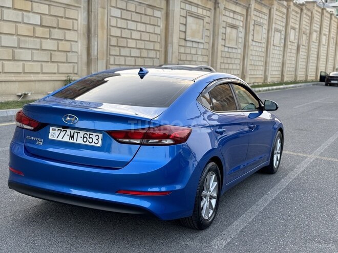 Hyundai Elantra 2017, 115,000 km - 2.0 l - Bakı