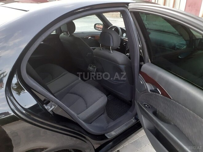 Mercedes E 220 d 2003, 430,000 km - 2.2 л - Biləsuvar