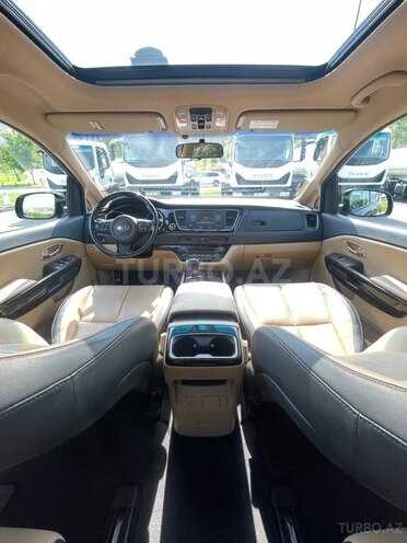 Kia Carnival 2015, 153,000 km - 3.3 l - Bakı