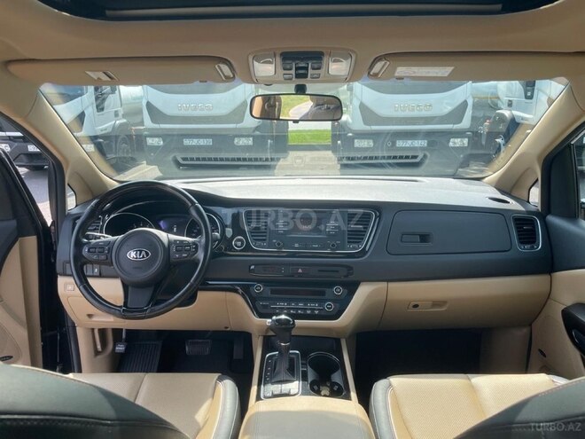Kia Carnival 2015, 153,000 km - 3.3 l - Bakı