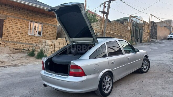 Opel Vectra 1998, 340,000 km - 2.0 л - Bakı