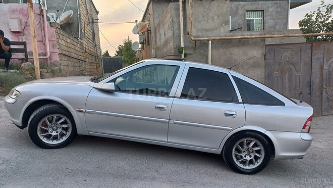 Opel Vectra 1998, 340,000 km - 2.0 л - Bakı