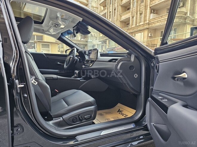 Lexus ES 300h 2024, 0 km - 2.5 l - Bakı