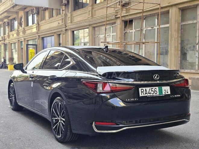 Lexus ES 300h 2024, 0 km - 2.5 l - Bakı