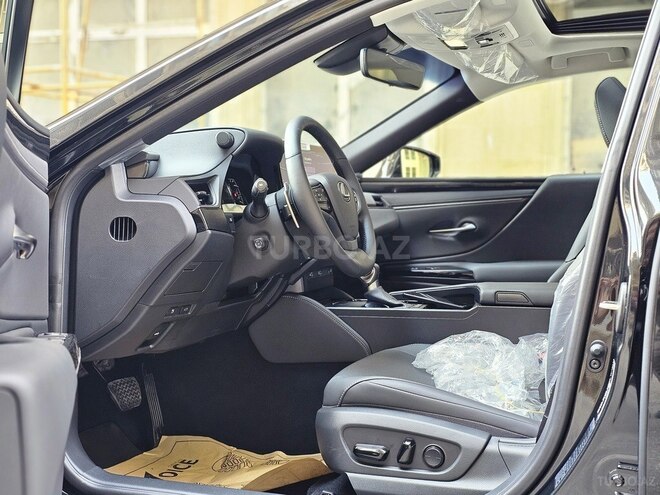 Lexus ES 300h 2024, 0 km - 2.5 l - Bakı