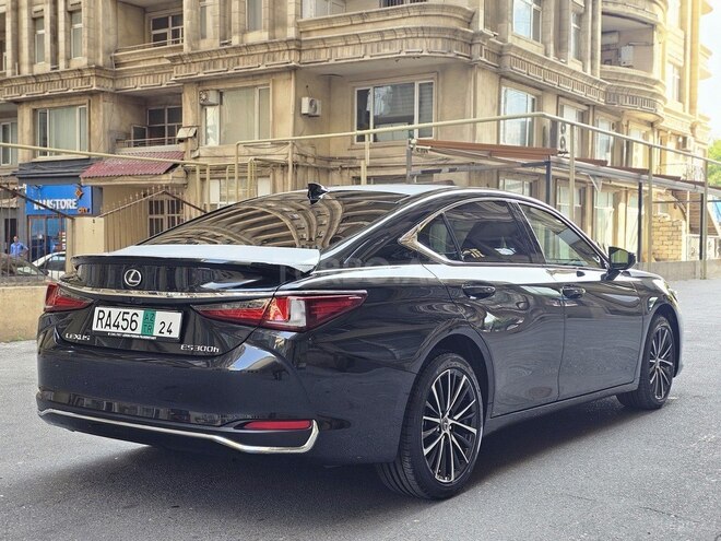 Lexus ES 300h 2024, 0 km - 2.5 l - Bakı