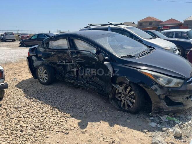 Hyundai Elantra 2015, 73,225 km - 1.8 l - Bakı