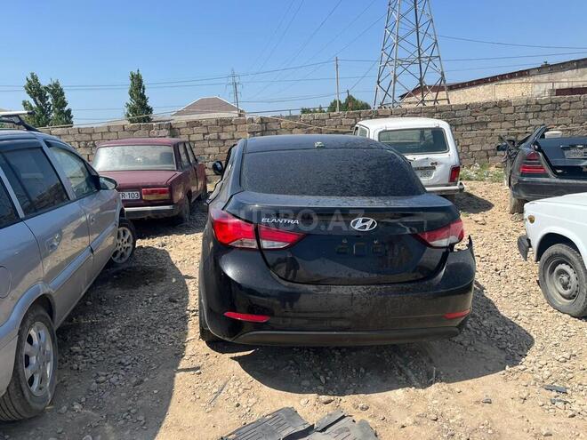 Hyundai Elantra 2015, 73,225 km - 1.8 l - Bakı
