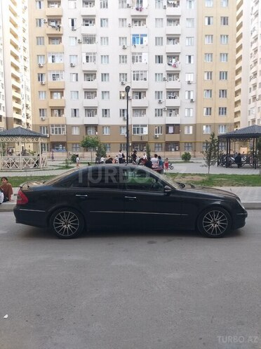 Mercedes E 220 d 2007, 415,000 km - 2.2 l - Bakı