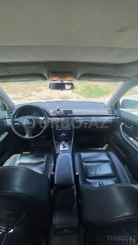 Audi A4 2004, 282,601 km - 1.8 л - Bakı