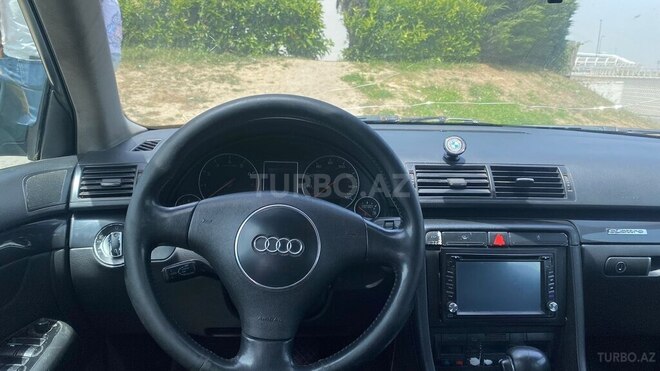 Audi A4 2004, 282,601 km - 1.8 л - Bakı