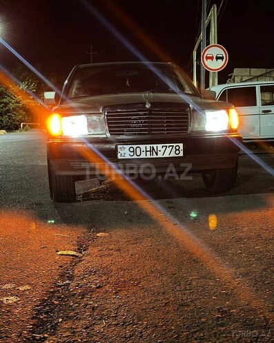 Mercedes 190 1991, 450,231 km - 2.0 l - Zaqatala