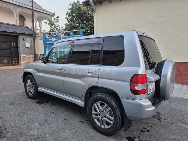 Mitsubishi Pajero io 2003, 212,000 km - 2.0 л - Göyçay