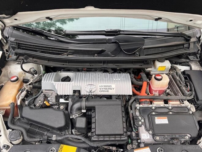 Toyota Prius 2014, 140,629 km - 1.8 l - Bakı
