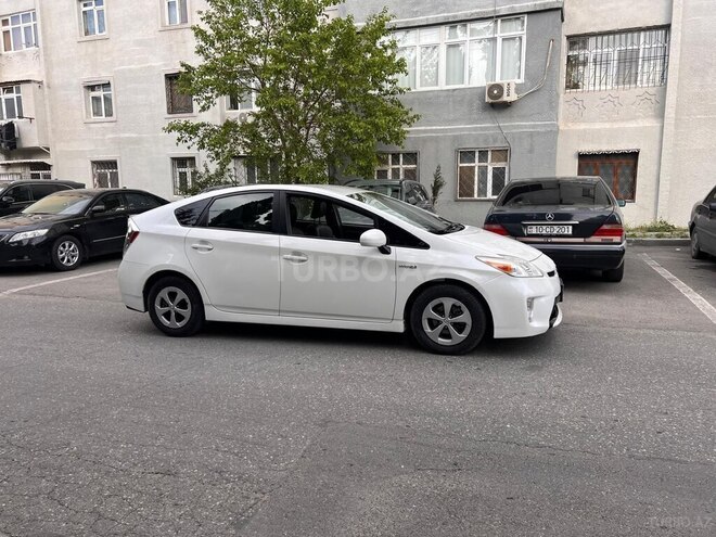 Toyota Prius 2014, 140,629 km - 1.8 l - Bakı