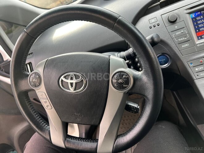 Toyota Prius 2014, 140,629 km - 1.8 l - Bakı