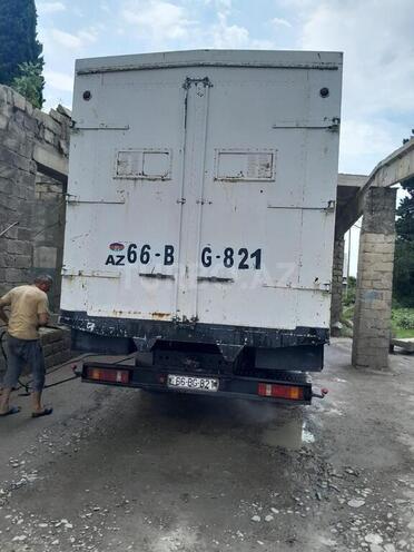 KamAz 53212 1989, 334,217 km - 11.0 l - Balakən