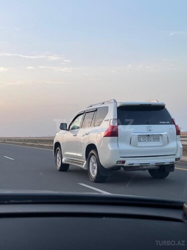 Toyota Land Cruiser Prado 2013, 250,000 km - 2.7 л - Bakı