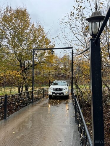 Toyota Land Cruiser Prado 2013, 250,000 km - 2.7 л - Bakı
