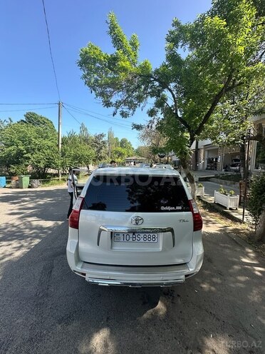 Toyota Land Cruiser Prado 2013, 250,000 km - 2.7 л - Bakı