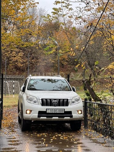 Toyota Land Cruiser Prado 2013, 250,000 km - 2.7 л - Bakı