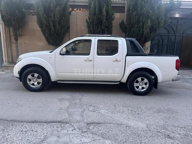 Nissan Navara 2012, 152,200 km - 2.5 l - Bakı