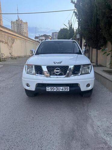 Nissan Navara 2012, 152,200 km - 2.5 l - Bakı