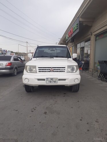 Mitsubishi Pajero io 1999, 193,345 km - 1.8 л - Bakı
