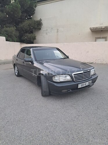 Mercedes C 200 1997, 327,413 km - 2.0 l - Bakı