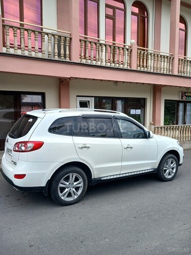 Hyundai Santa Fe 2010, 258,000 km - 2.4 л - Zaqatala