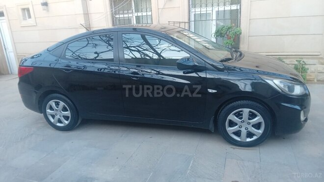Hyundai Accent 2012, 233,000 km - 1.6 l - Bakı