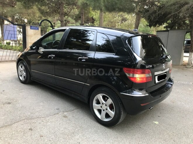 Mercedes B 170 2009, 144,000 km - 1.7 l - Sumqayıt