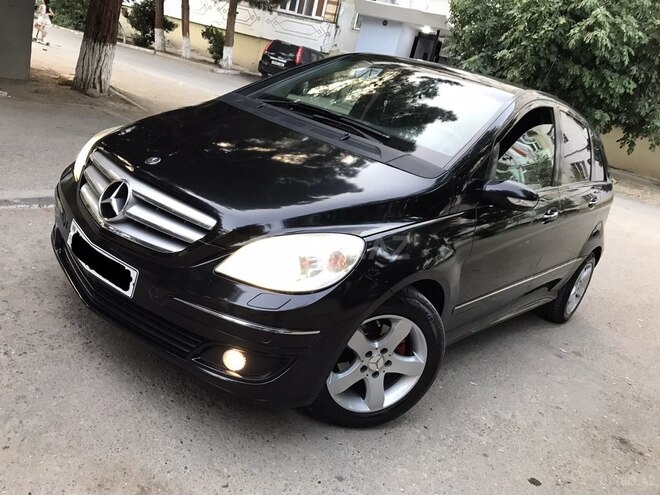 Mercedes B 170 2009, 144,000 km - 1.7 l - Sumqayıt