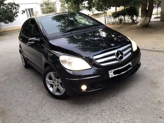 Mercedes B 170 2009, 144,000 km - 1.7 l - Sumqayıt