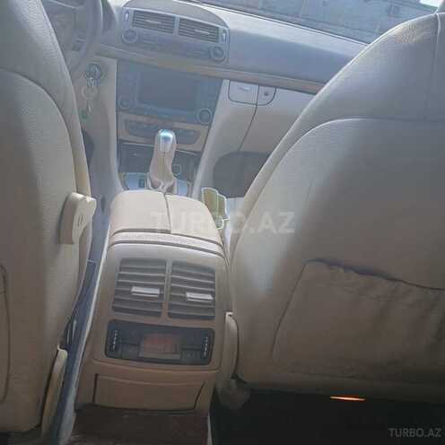 Mercedes E 350 2006, 195,000 km - 3.5 l - Bakı