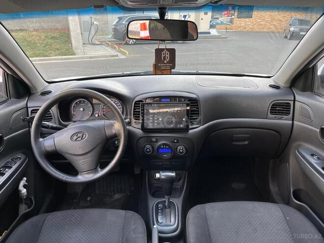 Hyundai Accent 2010, 198,000 km - 1.6 l - Bakı