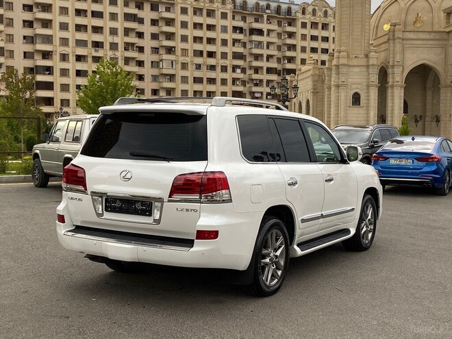 Lexus LX 570 2012, 291,000 km - 5.7 l - Bakı