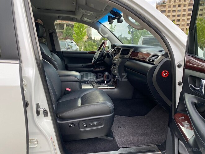 Lexus LX 570 2012, 291,000 km - 5.7 l - Bakı