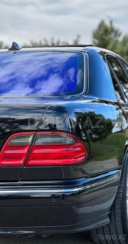 Mercedes E 320 2001, 370,000 km - 3.2 л - Bakı