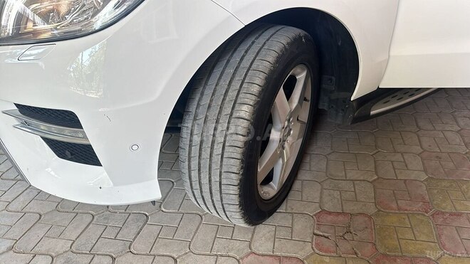 Mercedes ML 350 4MATIC 2014, 185,000 km - 3.5 l - Bakı