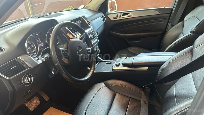 Mercedes ML 350 4MATIC 2014, 185,000 km - 3.5 l - Bakı