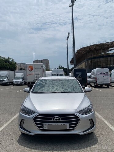 Hyundai Elantra 2016, 225,308 km - 2.0 л - Bakı