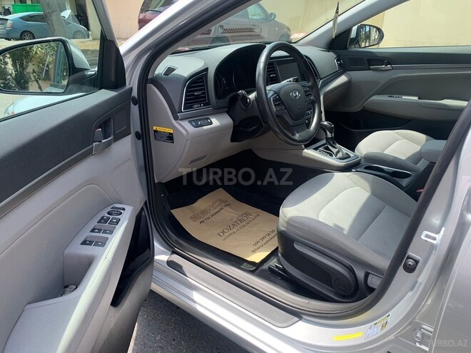 Hyundai Elantra 2016, 225,308 km - 2.0 л - Bakı