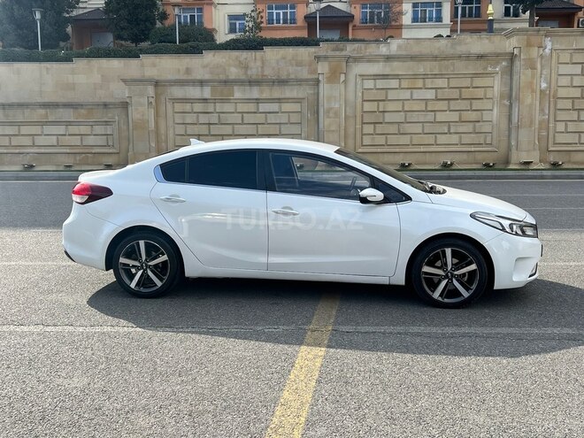 Kia K3 2017, 143,200 km - 1.6 l - Bakı