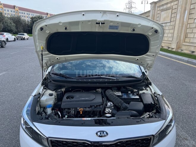 Kia K3 2017, 143,200 km - 1.6 l - Bakı