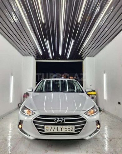 Hyundai Avante 2016, 120,000 km - 1.6 l - Bakı