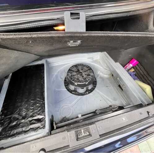 Mercedes E 270 2001, 437,819 km - 2.7 l - Beyləqan